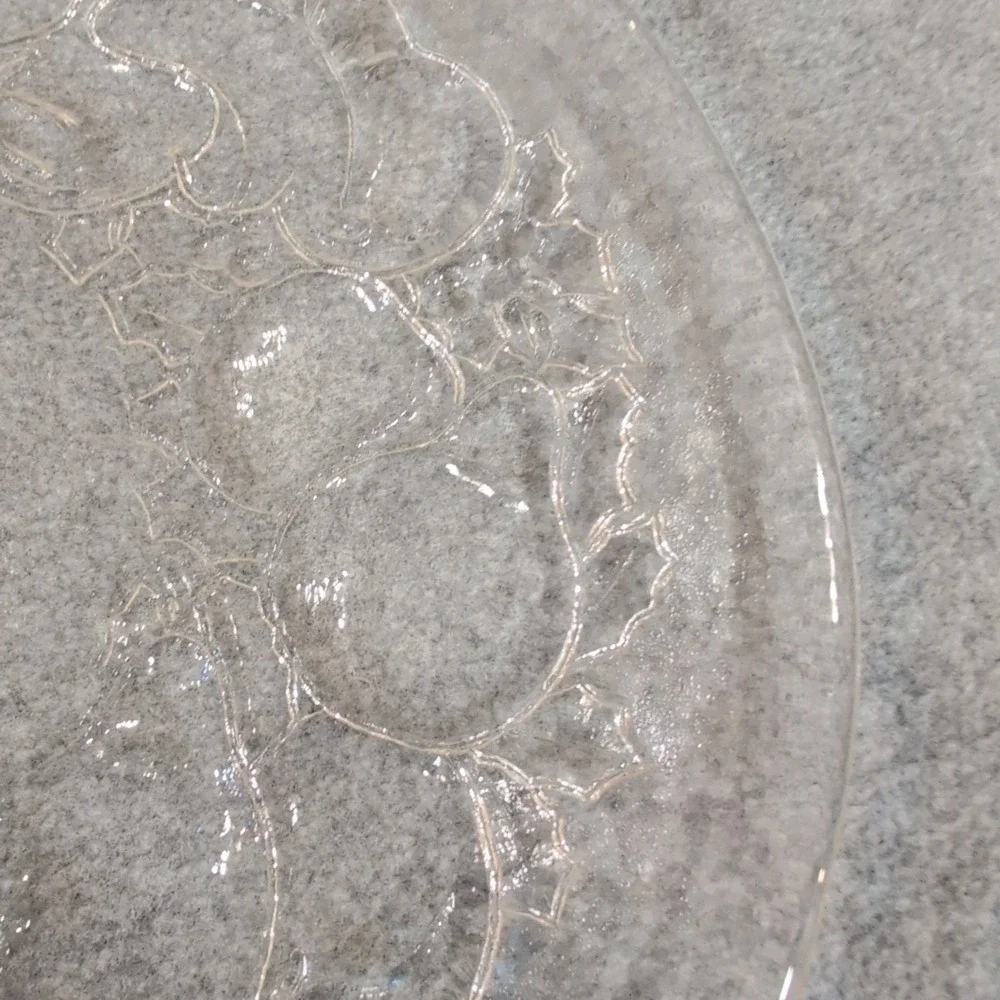 VTG Stunning Cut Glass Plate w/‎ Embossed Holly Apples Pears Wreath Christmas
